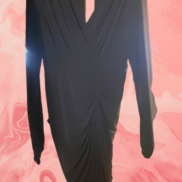 COPY - BCBG MAX AZRIA little black dress - Picture 2 of 5